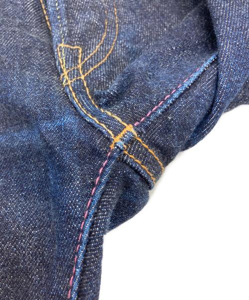 MOMOTARO JEANS（桃太郎ジーンズ）MOMOTARO JEANS (桃太郎ジーンズ) 出陣タイトストレートデニムパンツ インディゴ サイズ:SIZE W32の古着・服飾アイテム