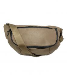 ear PAPILLONNER×BURLAP OUTFITTER（イアパピヨネ×バーラップアウトフィッター）の古着「レザーフラップジップショルダーバッグ」｜ベージュ