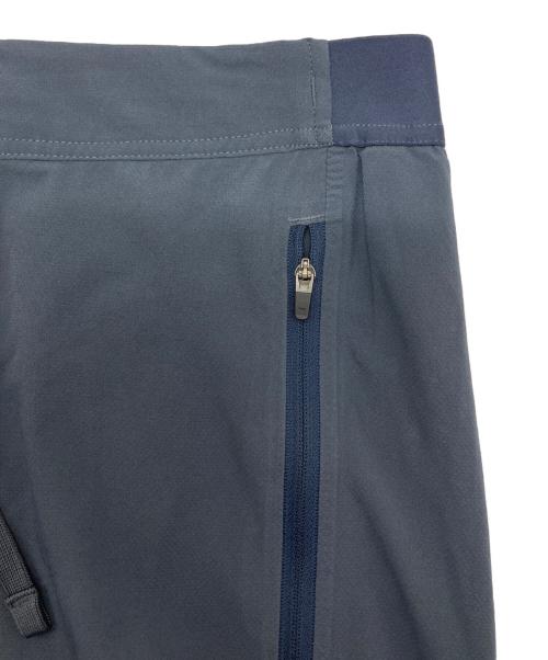 Patagonia（パタゴニア）Patagonia (パタゴニア) Altvia Light Alpine Pants ネイビー サイズ:32の古着・服飾アイテム