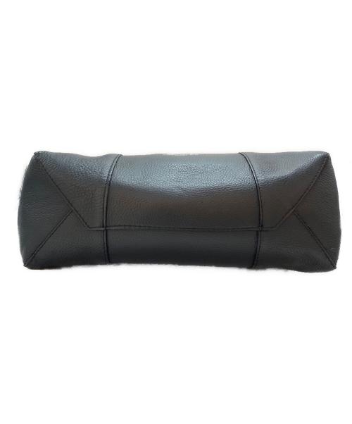GIANNI CHIARINI（ジャンニ キアリーニ）GIANNI CHIARINI (ジャンニ キアリーニ) SUPERLIGHT M トートバッグ ブラックの古着・服飾アイテム