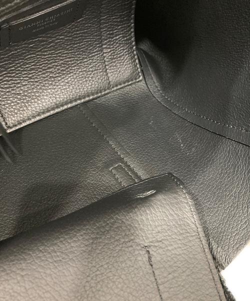 GIANNI CHIARINI（ジャンニ キアリーニ）GIANNI CHIARINI (ジャンニ キアリーニ) SUPERLIGHT M トートバッグ ブラックの古着・服飾アイテム