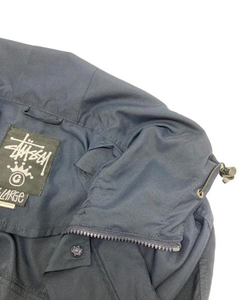 stussy（ステューシー）stussy (ステューシー) ナイロンフーデッドジャケット ネイビー サイズ:XLの古着・服飾アイテム