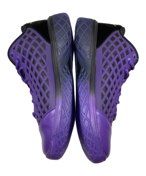 NIKE（ナイキ）NIKE (ナイキ) FC BARCELONA (バルセロナ) KOBE 3 LOW PROTRO BLACK/METALLIC GOLD-ELECTRO PURPLE パープル×ブラック サイズ:SIZE 27.5cmの古着・服飾アイテム