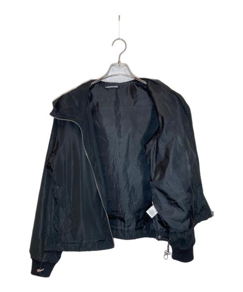 LAMERSPHERE（ラマースフィア）LAMERSPHERE (ラマースフィア) エンブレムロゴナイロンジャケット ブラック サイズ:Sの古着・服飾アイテム