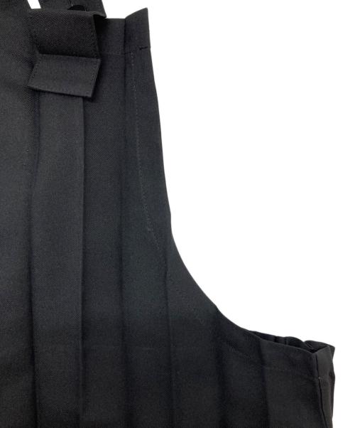 me ISSEY MIYAKE（ミーイッセイ ミヤケ）me ISSEY MIYAKE (ミーイッセイ ミヤケ) COLOR PLEATS BOTTOM JUMPSUIT ブラック サイズ:記載なしの古着・服飾アイテム