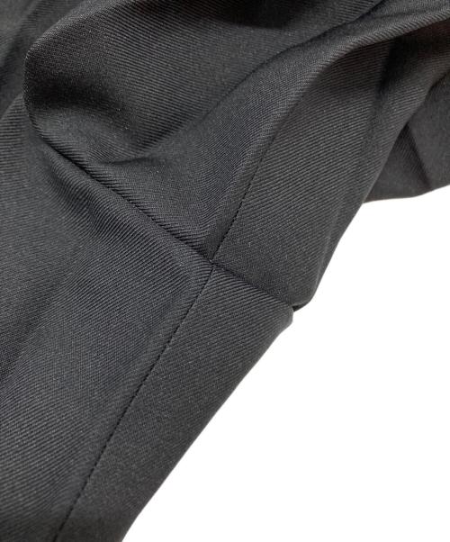 me ISSEY MIYAKE（ミーイッセイ ミヤケ）me ISSEY MIYAKE (ミーイッセイ ミヤケ) COLOR PLEATS BOTTOM JUMPSUIT ブラック サイズ:記載なしの古着・服飾アイテム