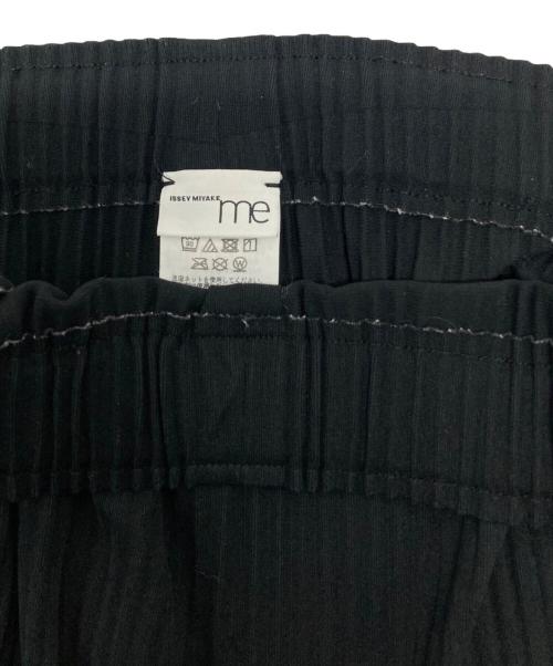 me ISSEY MIYAKE（ミーイッセイ ミヤケ）me ISSEY MIYAKE (ミーイッセイ ミヤケ) SWING PLEATS プリーツパンツ ブラック サイズ:SIZE Freeの古着・服飾アイテム
