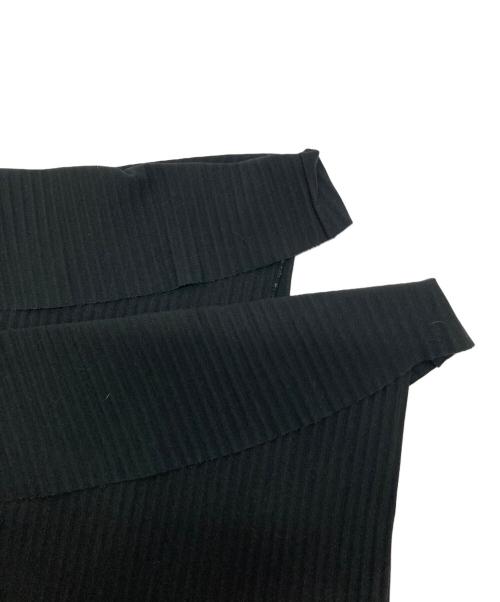 me ISSEY MIYAKE（ミーイッセイ ミヤケ）me ISSEY MIYAKE (ミーイッセイ ミヤケ) SWING PLEATS プリーツパンツ ブラック サイズ:SIZE Freeの古着・服飾アイテム