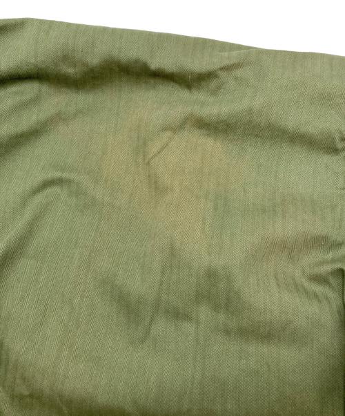 JOURNAL STANDARD（ジャーナルスタンダード）JOURNAL STANDARD (ジャーナルスタンダード) ヘリンボーンツイルミリタリージャケット オリーブ サイズ:Lの古着・服飾アイテム