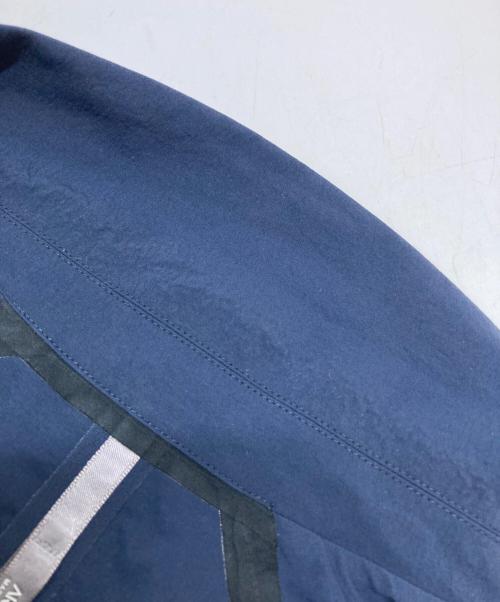 ARC'TERYX VEILANCE（アークテリクスヴェイランス）ARC'TERYX VEILANCE (アークテリクスヴェイランス) DOLEN COAT ネイビー サイズ:SIZE Sの古着・服飾アイテム