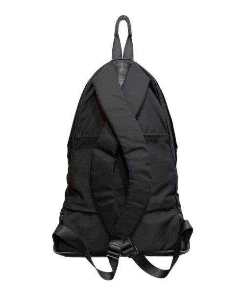 SLOW（スロウ）SLOW (スロウ) レザー切替バックパック ブラック サイズ:-の古着・服飾アイテム