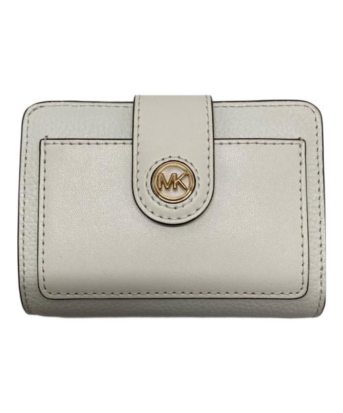 MICHAEL KORS（マイケルコース）MICHAEL KORS (マイケルコース) MK CHARM タブコンパクトポケットウォレットスモール ホワイト サイズ:-の古着・服飾アイテム