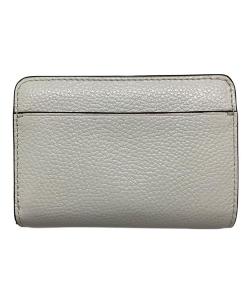 MICHAEL KORS（マイケルコース）MICHAEL KORS (マイケルコース) MK CHARM タブコンパクトポケットウォレットスモール ホワイト サイズ:-の古着・服飾アイテム