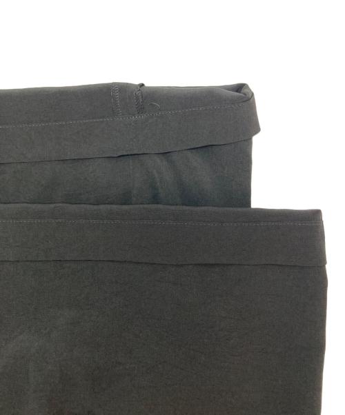 s'yte（サイト）s'yte (サイト) クロップドタックワイドパンツ ブラック サイズ:SIZE 3の古着・服飾アイテム