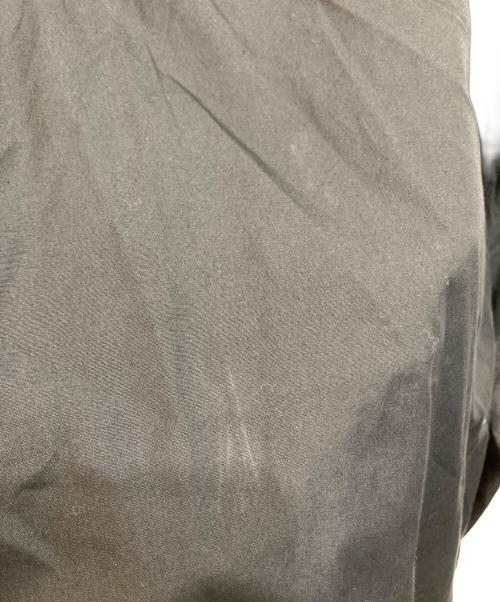 s'yte（サイト）s'yte (サイト) COTTON BROAD CLOTH STAND COLLAR LONG SHIRT WITH ROUNDED HEM ブラック サイズ:SIZE 3の古着・服飾アイテム