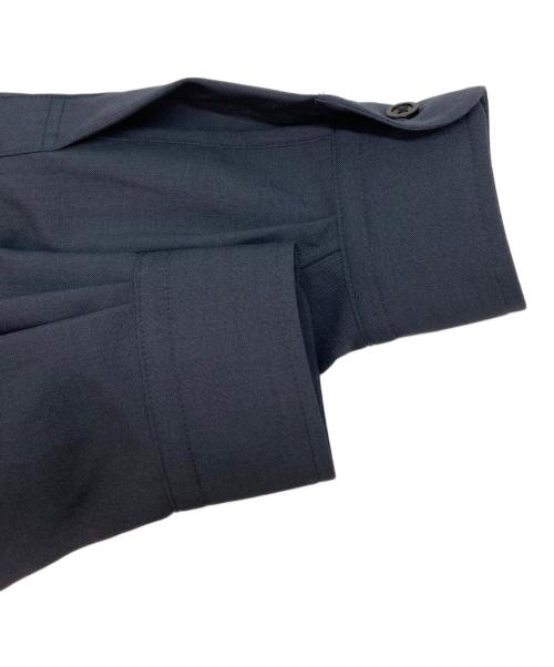 UNITED ARROWS（ユナイテッドアローズ）UNITED ARROWS (ユナイテッドアローズ) ウールトロピカル ジップ レギュラーカラーシャツ ネイビー サイズ:SIZE S 未使用品の古着・服飾アイテム