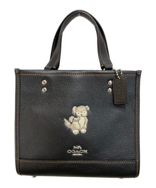 COACH（コーチ）COACH (コーチ) Dempsey Tote 22 With Happy Dog ブラック サイズ:-の古着・服飾アイテム
