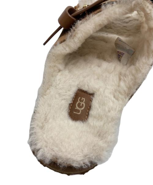 UGG（アグ）UGG (アグ) Greenport Strap Slide ベージュ×ブラウン サイズ:SIZE 25cmの古着・服飾アイテム
