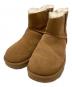 UGG（アグ）の古着「Classic Mini Double Zip」｜ベージュ×ブラウン