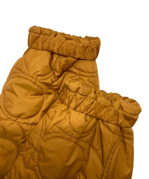 COACH（コーチ）COACH (コーチ) キルテッドシグネチャーパッファージャケット オレンジ サイズ:SIZE Mの古着・服飾アイテム