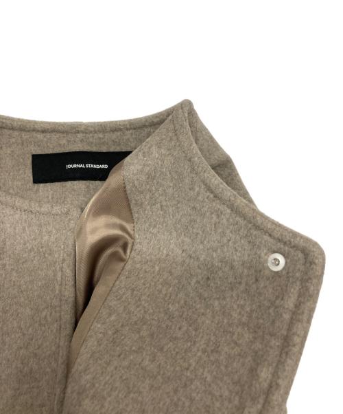 JOURNAL STANDARD（ジャーナルスタンダード）JOURNAL STANDARD (ジャーナルスタンダード) スーパー140ビーバーノーカラーショートコート ベージュ サイズ:Sの古着・服飾アイテム