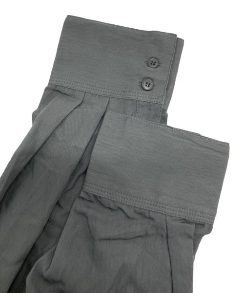 anuke（アンヌーク）anuke (アンヌーク) Stitch Over Shirts グレー サイズ:SIZE Freeの古着・服飾アイテム