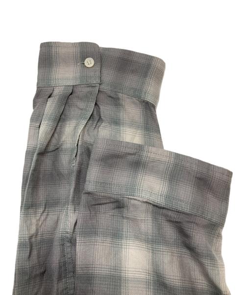 CLANE（クラネ）CLANE (クラネ) 2WAY OVER OMBRE CHECK SHIRTS グレー サイズ:1の古着・服飾アイテム