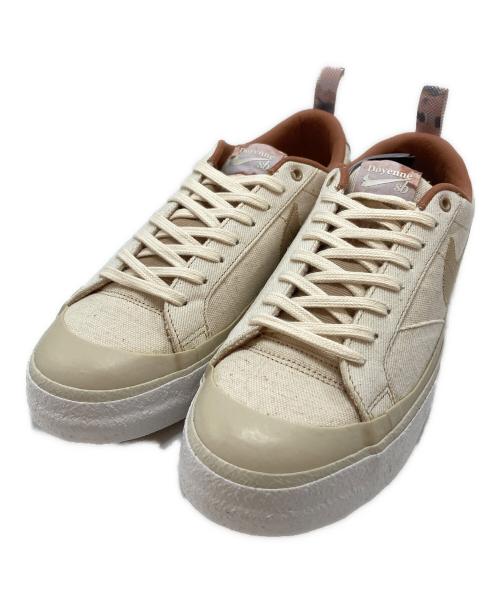 NIKE SB（ナイキエスビー）NIKE SB (ナイキエスビー) Doyenne (ドイエン) BLAZER LOW ベージュ サイズ:SIZE 28cmの古着・服飾アイテム