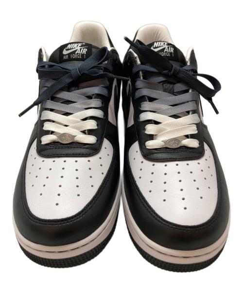 NIKE（ナイキ）NIKE (ナイキ) TERROR SQUAD (テラー スクワッド) AIR FORCE 1 LOW QS TS ホワイト×ブラック サイズ:SIZE 28cmの古着・服飾アイテム