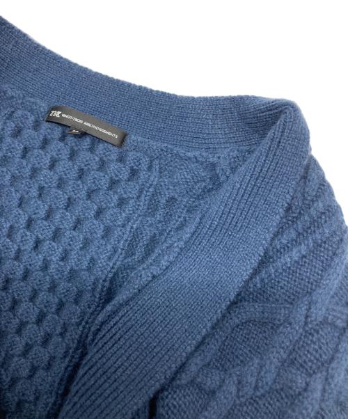 23区（ニジュウサンク）23区 (ニジュウサンク) ウールカシミヤアランパターンカーディガン ネイビー サイズ:SIZE M (38)の古着・服飾アイテム