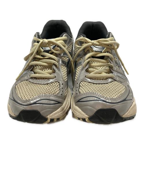 asics（アシックス）asics (アシックス) GEL-KAYANO 14 ベージュ×シルバー サイズ:SIZE 25cmの古着・服飾アイテム