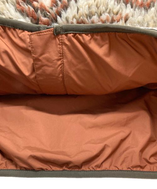 Patagonia（パタゴニア）Patagonia (パタゴニア) CLASSIC RETRO-X CARDIGAN ベージュ×ブラウン サイズ:Ⅿの古着・服飾アイテム