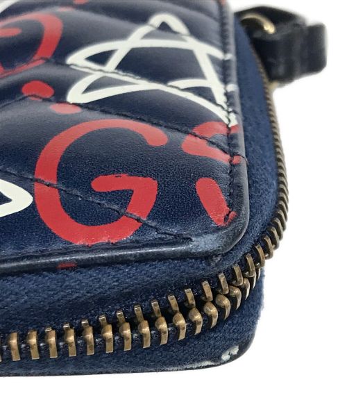 GUCCI（グッチ）GUCCI (グッチ) GGマーモント ゴーストプリント ラウンドファスナー ブルーの古着・服飾アイテム