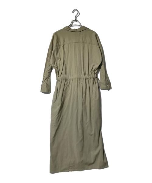 BEAUTY&YOUTH（ビューティーアンドユース）BEAUTY&YOUTH (ビューティーアンドユース) スキッパーネックドルマンスリーブベルトワンピース オリーブ サイズ:Sの古着・服飾アイテム