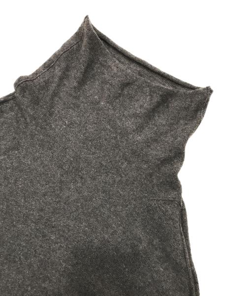 Y's（ワイズ）Y's (ワイズ) スリーブ切替タートルネックニット ブラウン サイズ:2の古着・服飾アイテム