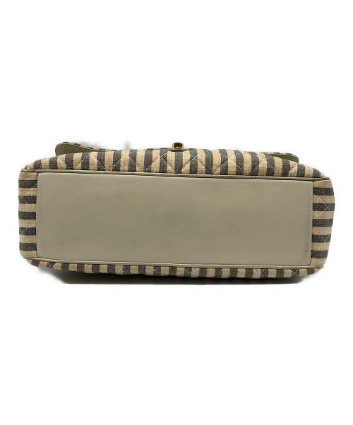 CHANEL（シャネル）CHANEL (シャネル) キャンパスショルダーバッグ/マトラッセ ブルー×アイボリーの古着・服飾アイテム