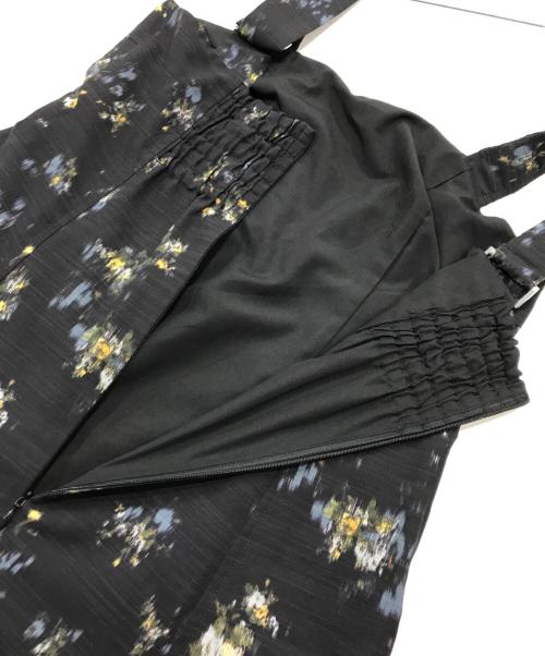 FRAY ID（フレイ アイディー）FRAY ID (フレイ アイディー) ワイドストラップステッチワンピース ブラック 未使用品の古着・服飾アイテム