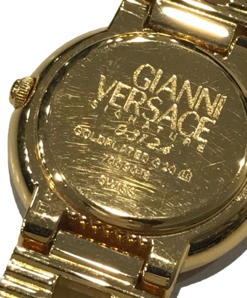 GANNI VERSACE（ガニ― ヴァルサーチ）GANNI VERSACE (ガニ― ヴァルサーチ) メデューサ ゴージャスウォッチ/腕時計 ゴールドの古着・服飾アイテム