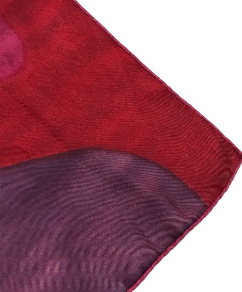 LOUIS VUITTON（ルイ ヴィトン）LOUIS VUITTON (ルイ ヴィトン) シルク大判スカーフ レッドの古着・服飾アイテム