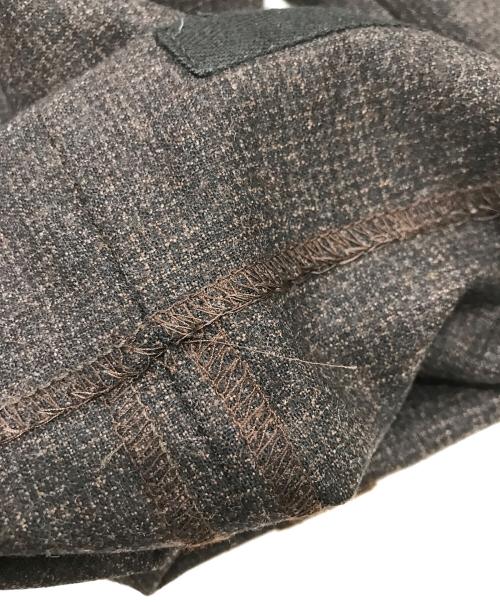 TAGLIATORE（タリアトーレ）TAGLIATORE (タリアトーレ) ウールカシミアサキソニー1プリーツテーパードパンツ ブラウン サイズ:48の古着・服飾アイテム