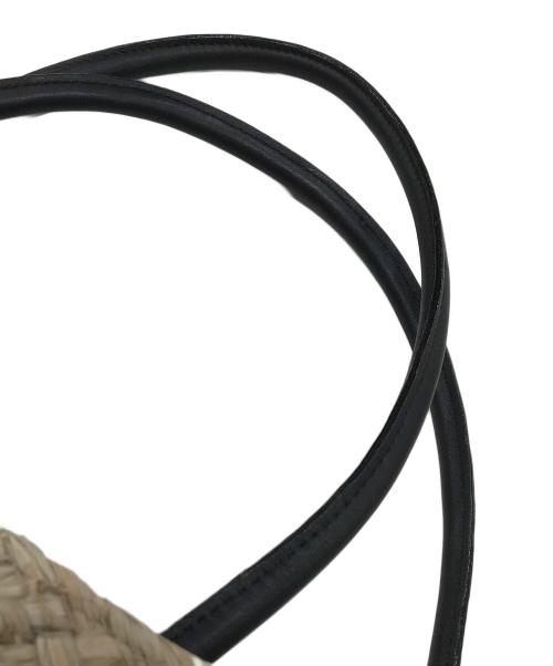 VIOLAd'ORO（ヴィオラドーロ）VIOLAd'ORO (ヴィオラドーロ) ラフィア牛革バッグ アイボリーの古着・服飾アイテム