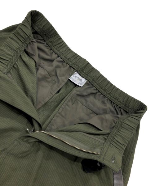 GRAMICCI（グラミチ）GRAMICCI (グラミチ) nano・universe (ナノ・ユニバース) 別注サッカーパンツ オリーブ サイズ:Lの古着・服飾アイテム