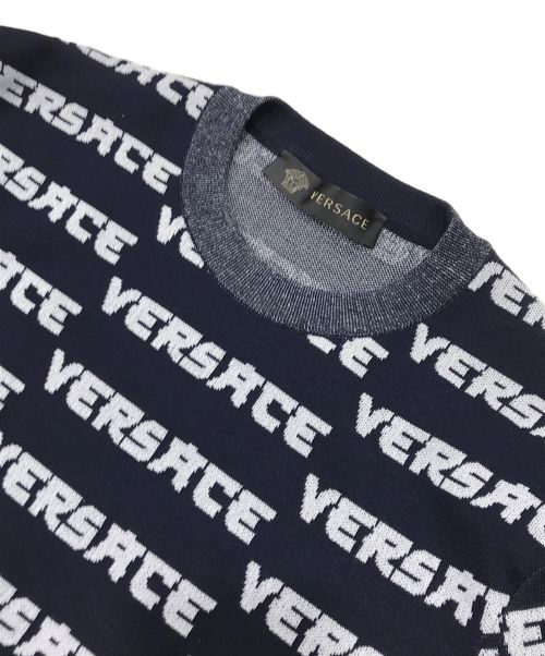 VERSACE（ヴェルサーチェ）VERSACE (ヴェルサーチ) ボーダーロゴニット ネイビー サイズ:44の古着・服飾アイテム