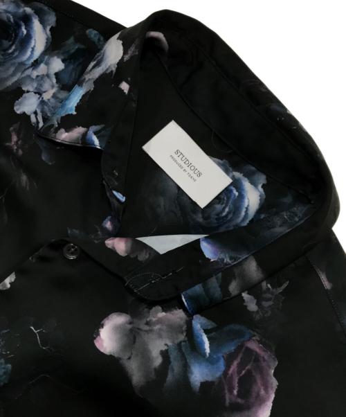 STUDIOUS（ステュディオス）STUDIOUS (ステュディオス) ダークフラワービッグシルエットシャツ ネイビー サイズ:1の古着・服飾アイテム