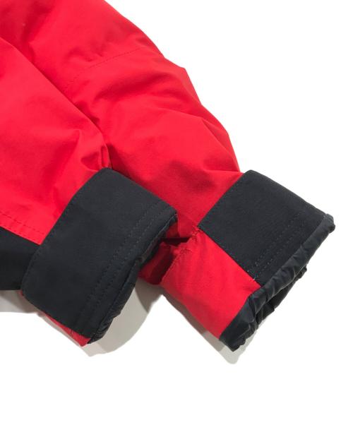 THE NORTH FACE（ザ ノース フェイス）THE NORTH FACE (ザ ノース フェイス) マウンテンダウンジャケット レッド サイズ:Sの古着・服飾アイテム