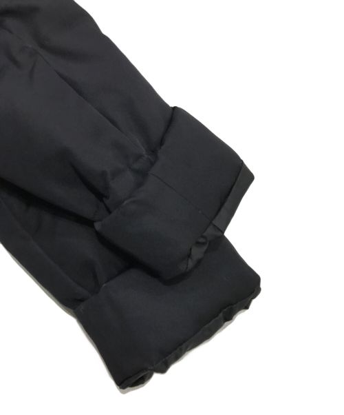 Aveniretoile（アベニールエトワール）Aveniretoile (アベニールエトワール) 刺繍レース ダウンコート ブラック サイズ:36の古着・服飾アイテム