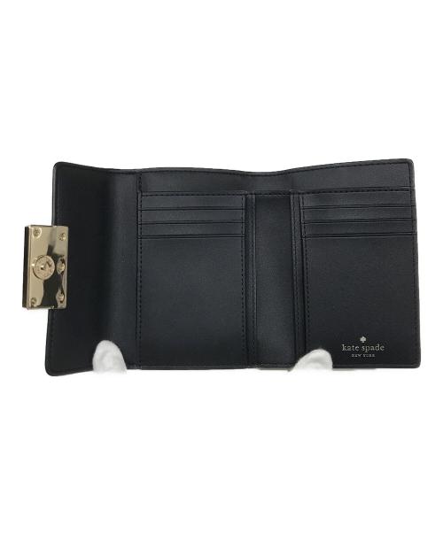 Kate Spade（ケイトスペード）Kate Spade (ケイトスペード) リーガンミディアムフラップ ブラックの古着・服飾アイテム