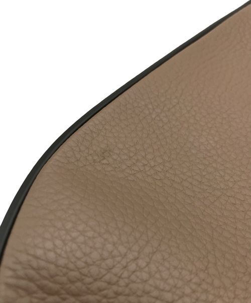 TOD'S（トッズ）TOD'S (トッズ) オーボエショルダーバッグ ベージュの古着・服飾アイテム