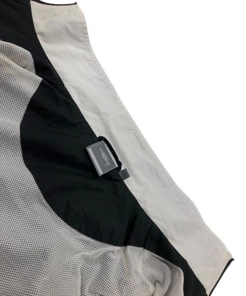 UMBRO（アンブロ）UMBRO (アンブロ) トラックジャケット アイボリー×ブラック サイズ:XLの古着・服飾アイテム