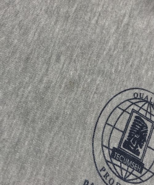 Champion REVERSE WEAVE（チャンピオン リバース ウィーブ）Champion REVERSE WEAVE (チャンピオン リバース ウィーブ) クルーネックスウェット グレー サイズ:LARGEの古着・服飾アイテム